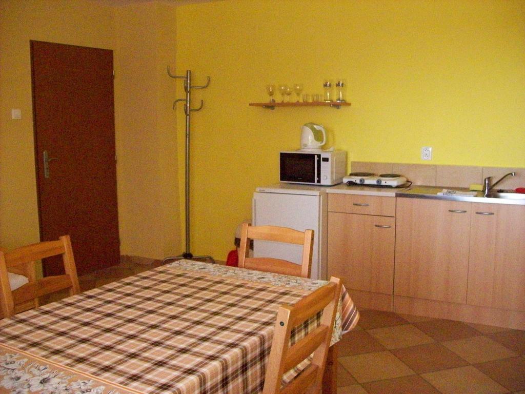Ubytovani U Lysonku Klentnice Bagian luar foto